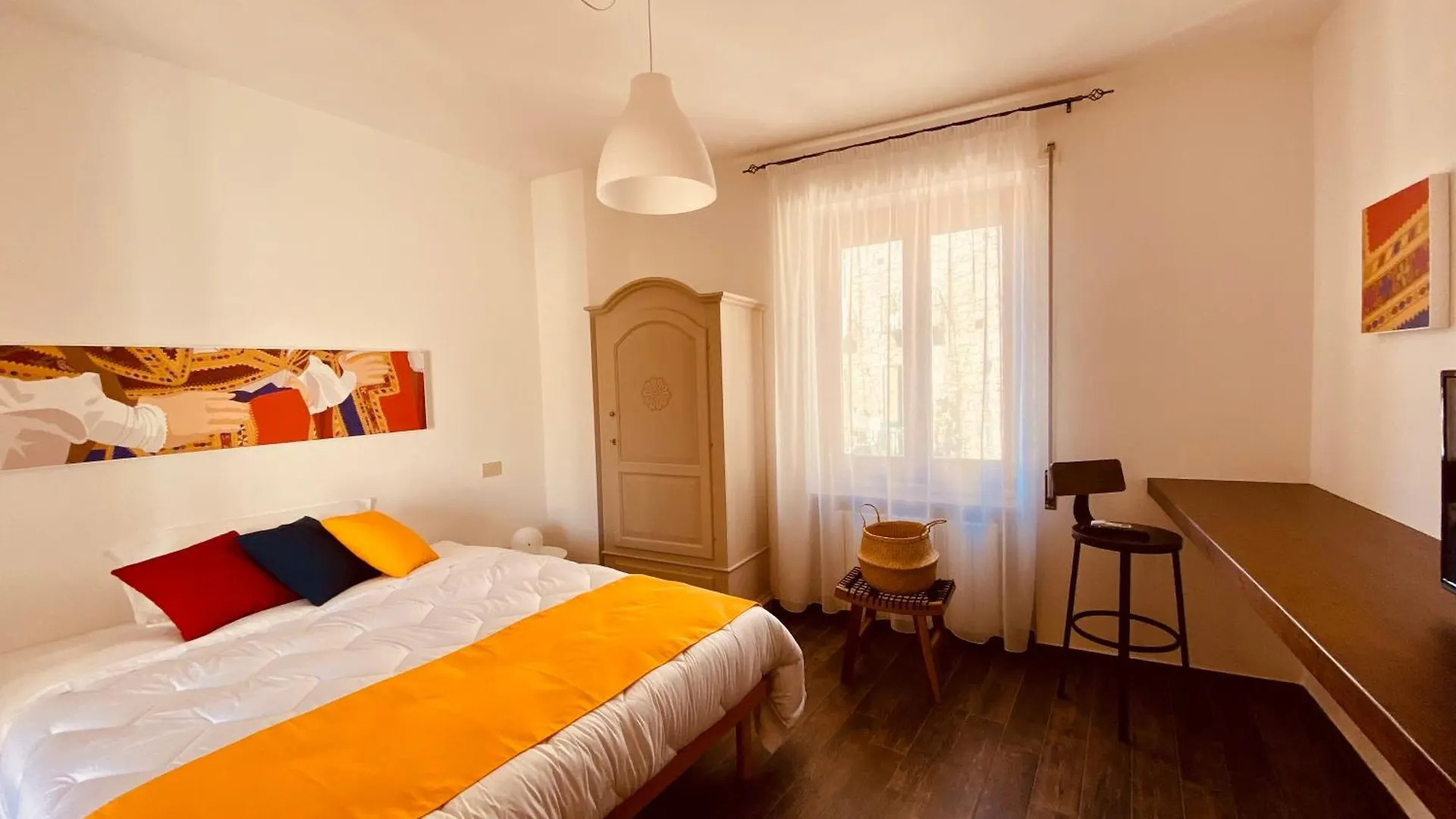 Carrales Guest House Nuoro