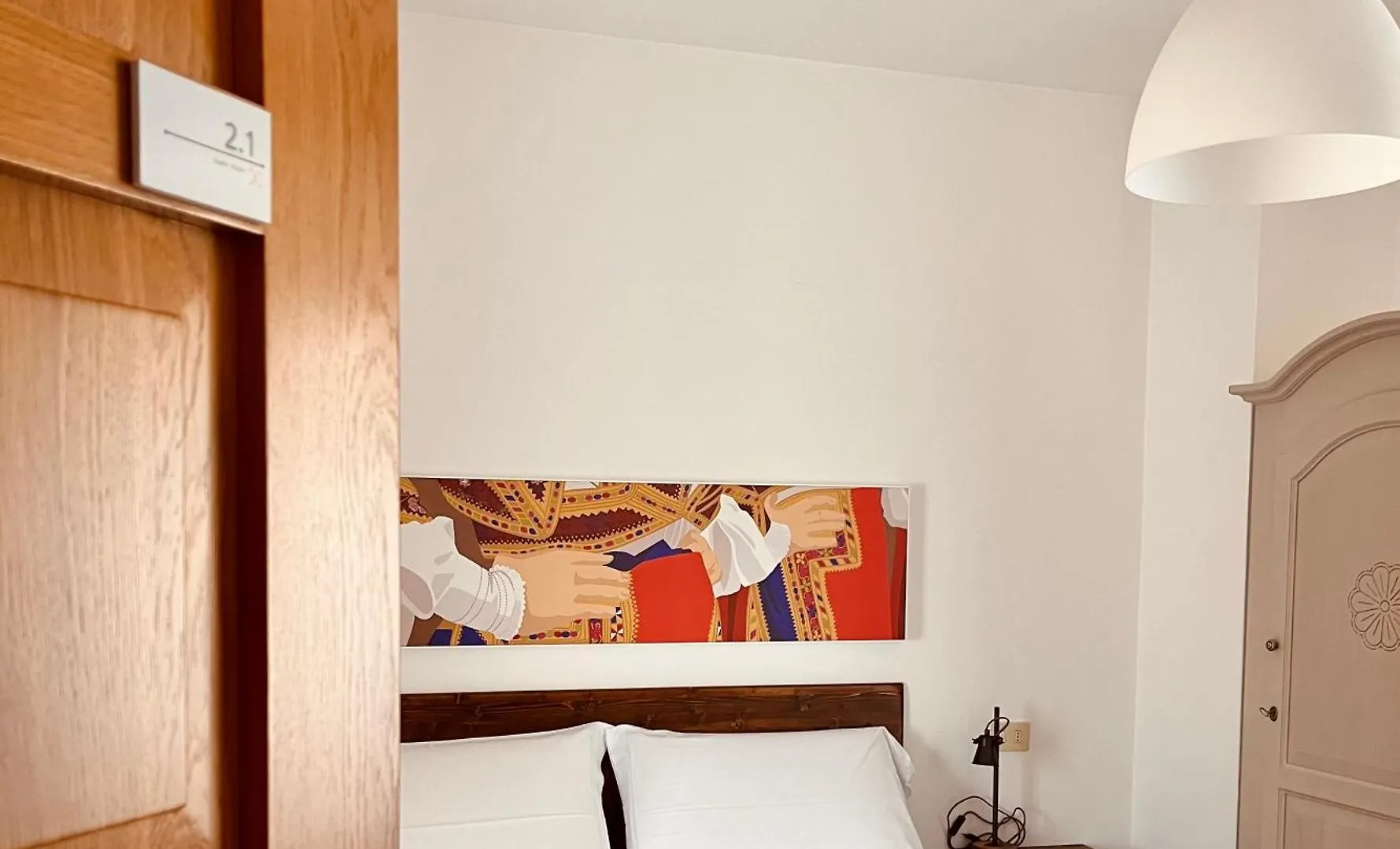 Carrales Guest House Nuoro  Nuoro (Sardinia)